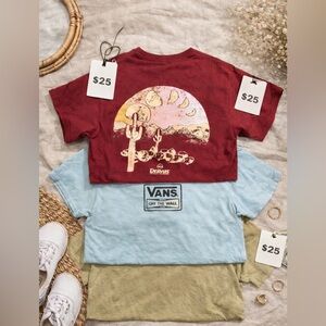 Vans Desert Graphic , Drayus & George T-Shirts Trio
